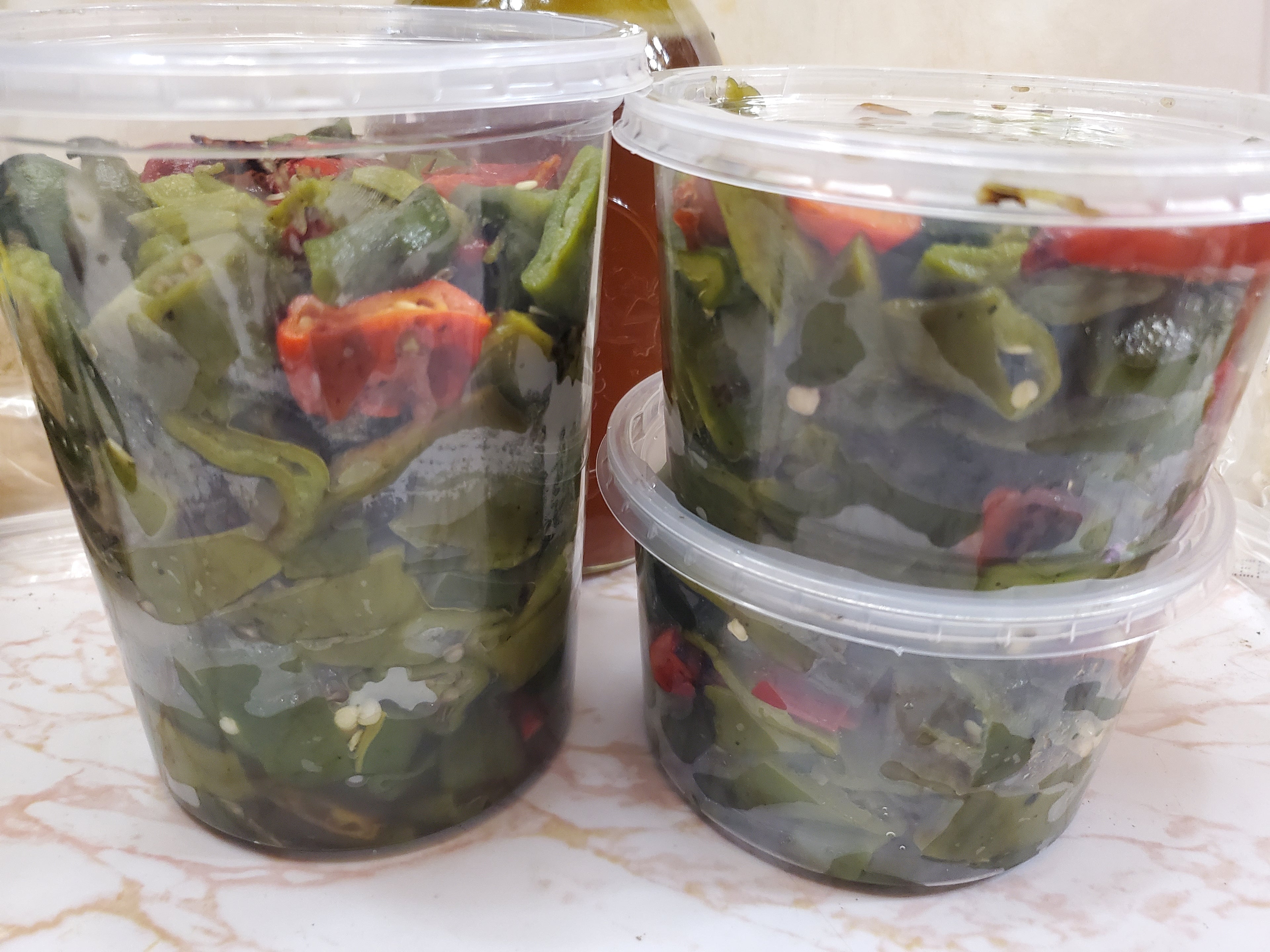 Frozen, roasted, peeled and chopped 32oz Hot