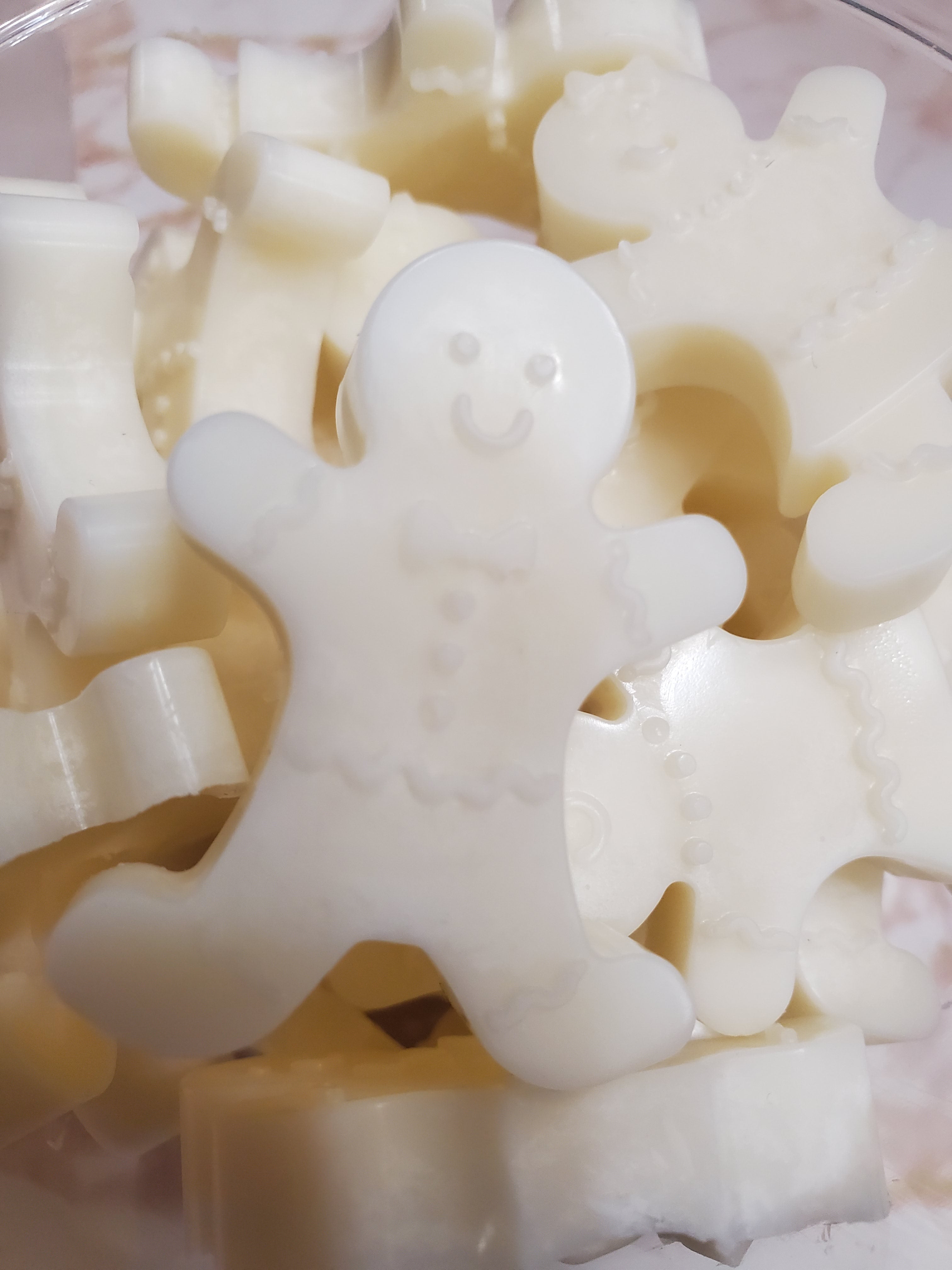 Tallow-Gingerbread shapes